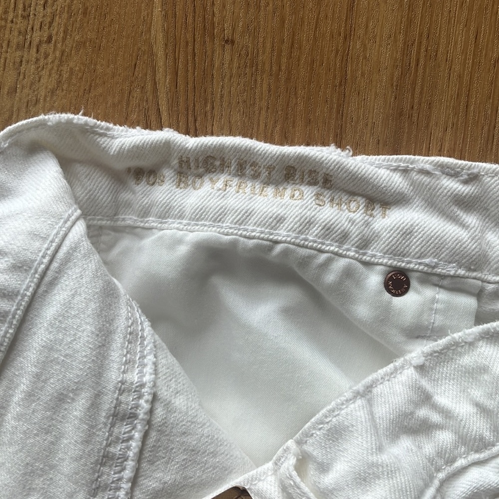 AE highest rise 90’s boyfriend short - Picture 4 of 4